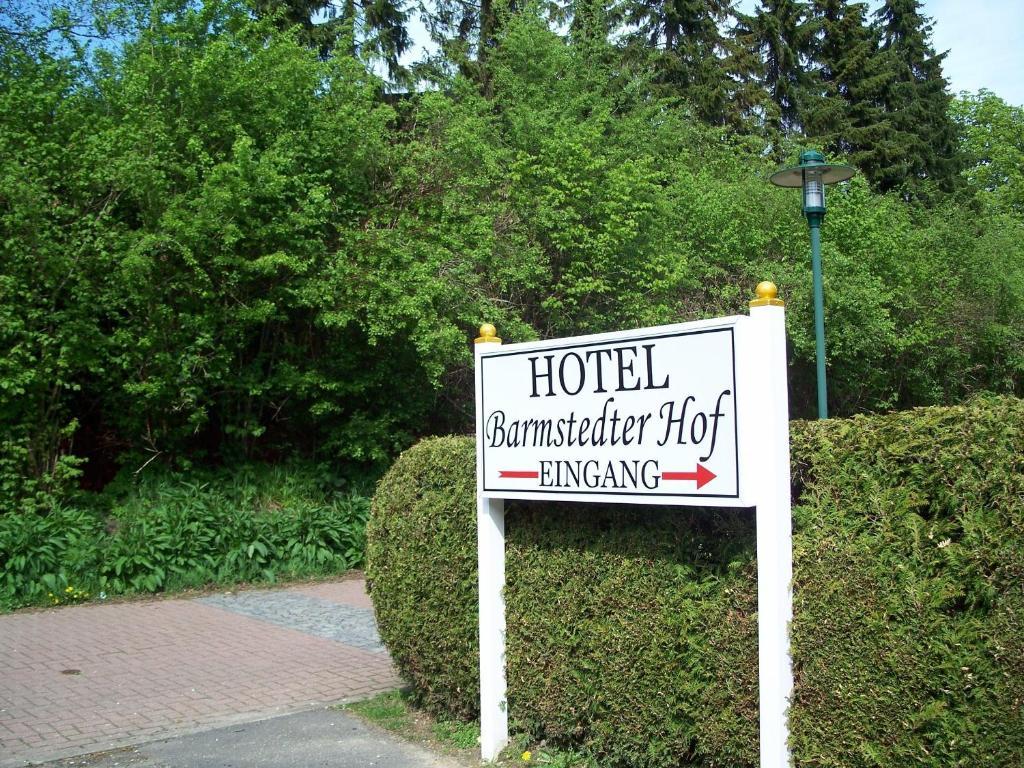 Hotel Barmstedter Hof Exterior photo
